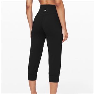 Lululemon Align Cropped Jogger Sz 4